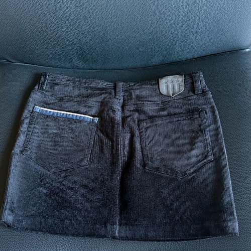 Mini skirt Gant black like new, size M 38 10
