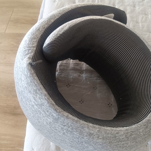 Travel neck pillow with removable washable cover