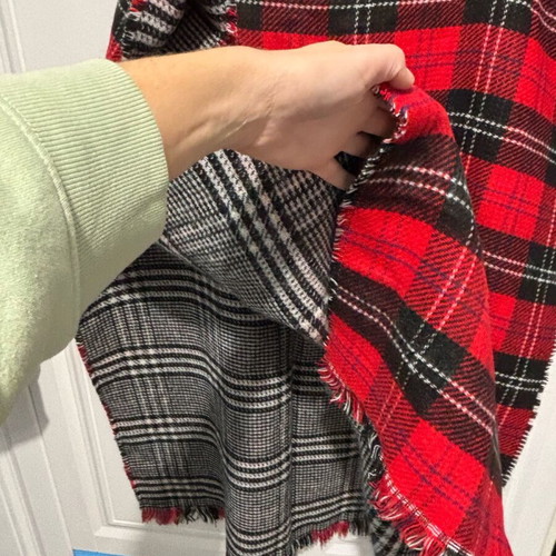 Zara wool scarf pashmina new, double-sided, very warm