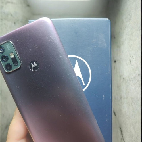 Motorola Moto G30 smartphone 128GB 6GB RAM iridescent