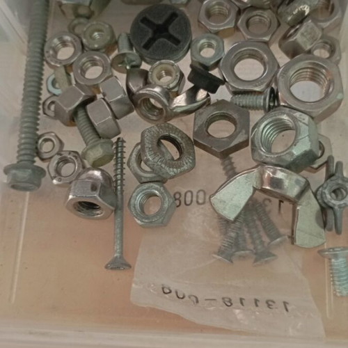 Drawer unit new with 18 transparent drawers and stay-closed system