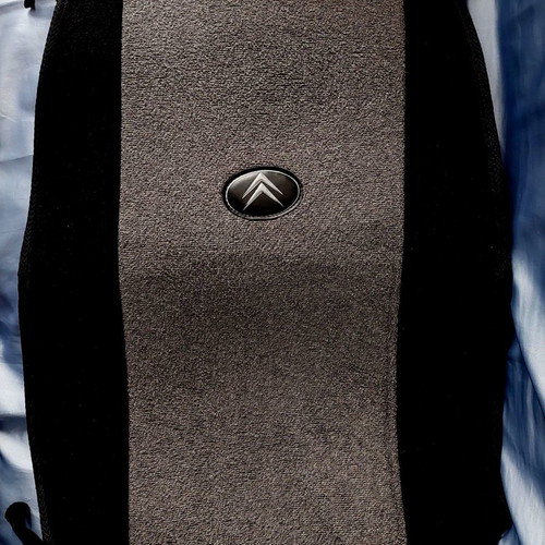 Citroen car seat covers 2 pieces in excellent condition