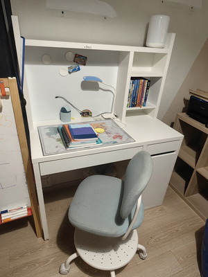 IKEA desk