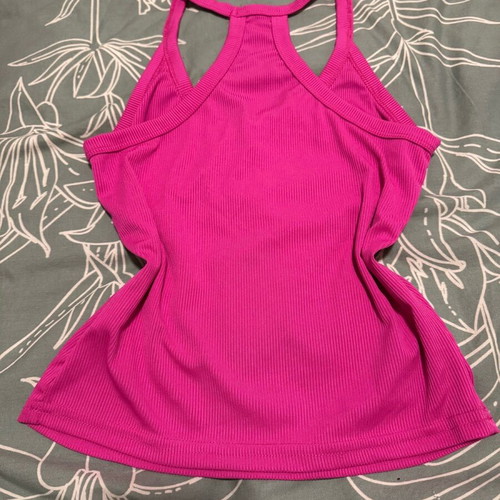 Pink blouse new, size small, gym wear