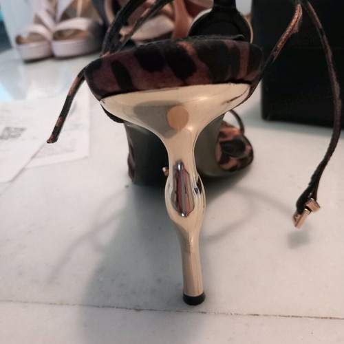 Iris sandals new, black with gold details, size 37