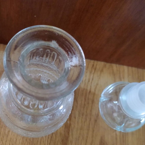 Glass carafe like new, ideal for liqueur and other liquids