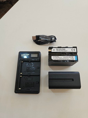 Sony NP-F970 battery set 2x 8800mAh with dual USB charger, LED indicator