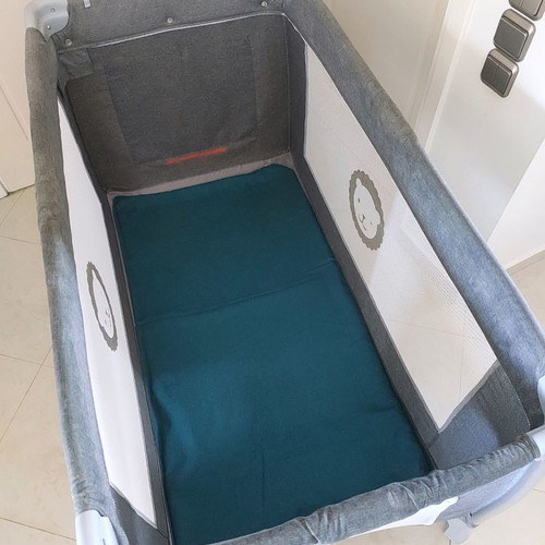 Lionelo Simon 2.0 playpen used 2-in-1 with carousel and mosquito net