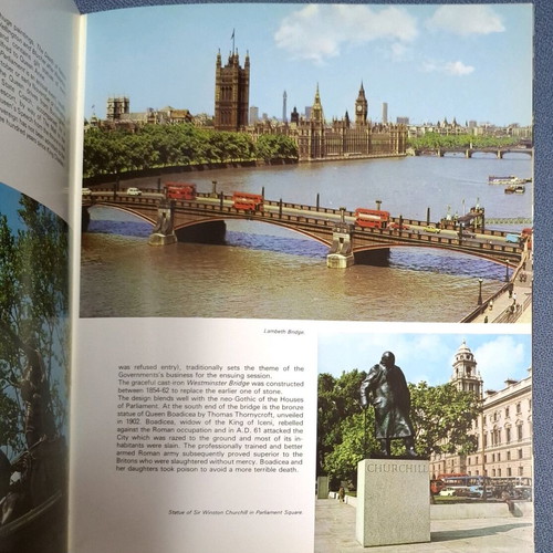All London: Colour Photographs book like new, English