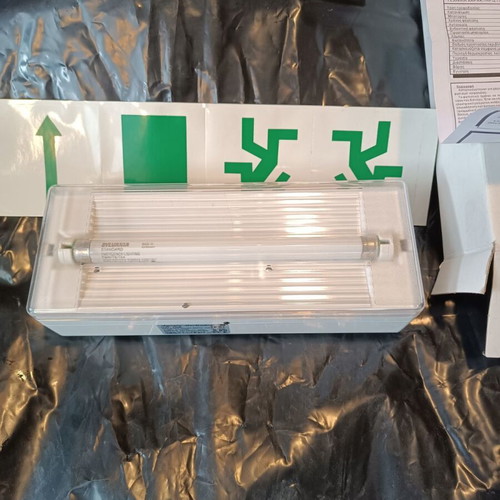Olympia Electronics GR-108 Emergency Light New