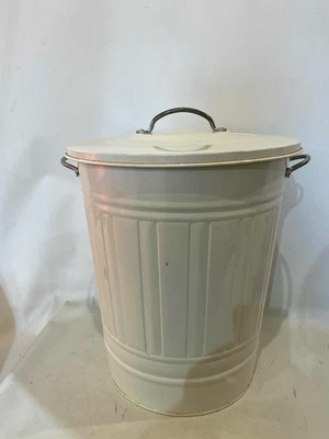 Metal bin used 46x48