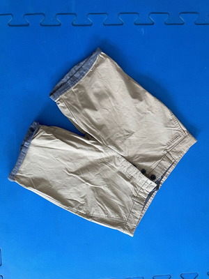 Μπεζ βερμούδα μέγεθος 36 σαν καινούργιο