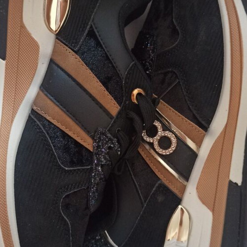 Jomix Shoes women's sneakers new, black and gold