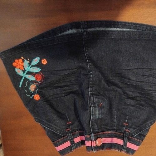 Orchestra set skirt and blouse for girl like new