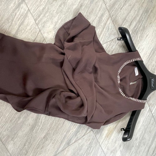 Caractere silk top brown like new, size 46