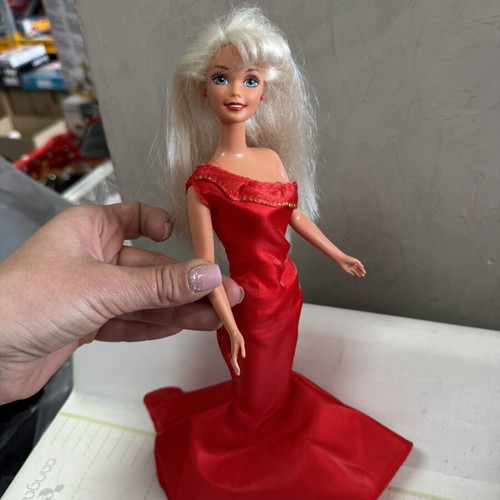 Vintage Barbie doll used in good condition