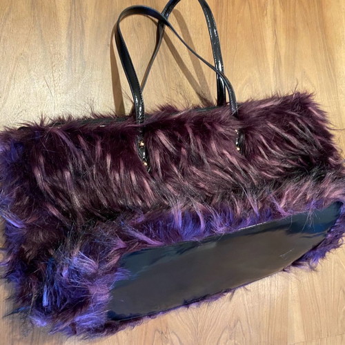 Vintage large shoulder bag with fur and patent leather new, unused