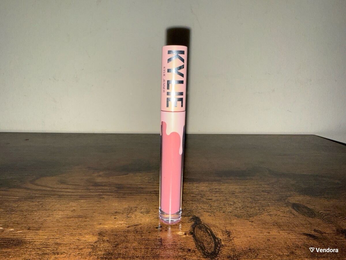 Kyle Labial Kylie Cosmetics Matte Liquid Lipstick… - € 15,00 - Vendora.bg