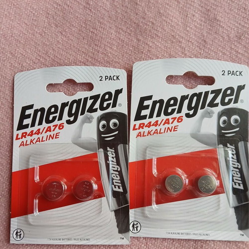 Energizer LR44/A76 small alkaline batteries, sealed