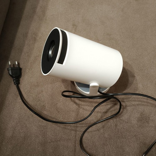 PocketBeam Smart 180° Projector with 100-inch screen