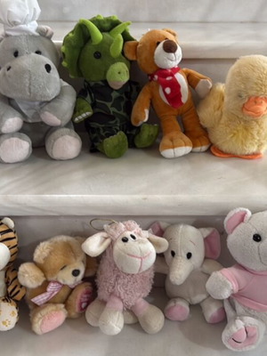 Stuffed toys like new, pack of 10 pieces