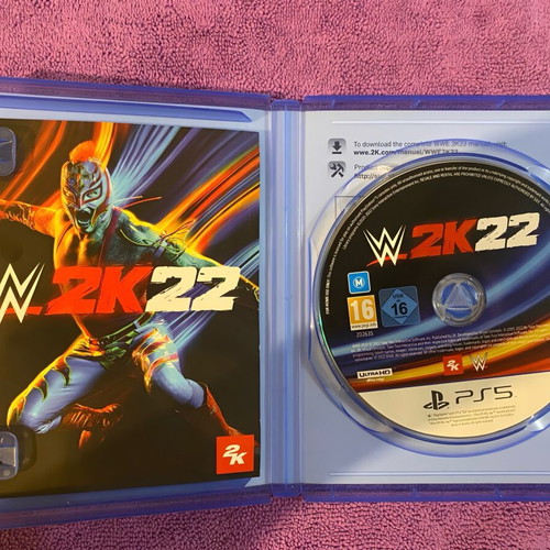 WWE 2K22 PS5 game, fighting