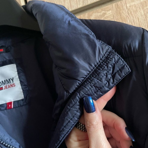 Tommy Jeans quilted women's jacket size small like new, blue