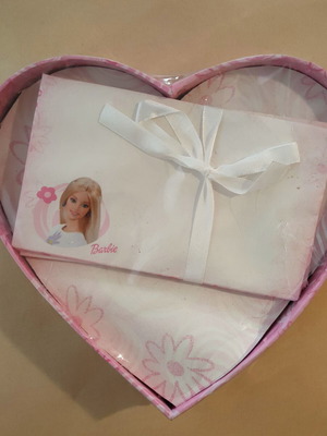 Barbie σετ αλληλογραφίας σε κουτί καρδιά, σφραγισμένο