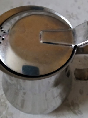 Μεταλλικό κανατάκι για αφρόγαλα σαν καινούργιο από Ιταλία