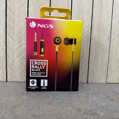 Hands-free Earphones New with 3.5mm Wired Connection