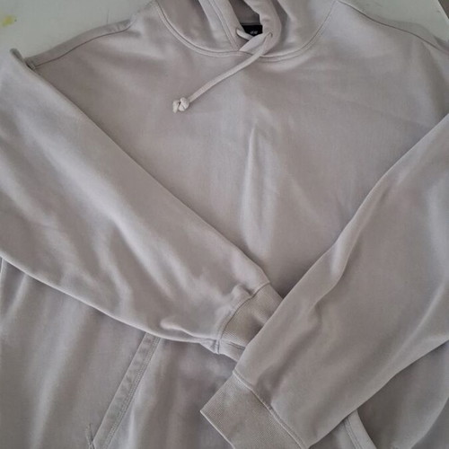 H&M unisex beige sweatshirt, size M