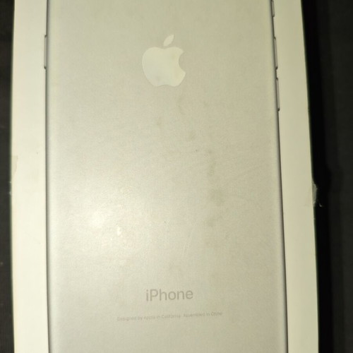 Apple iPhone 7 32GB silver like new
