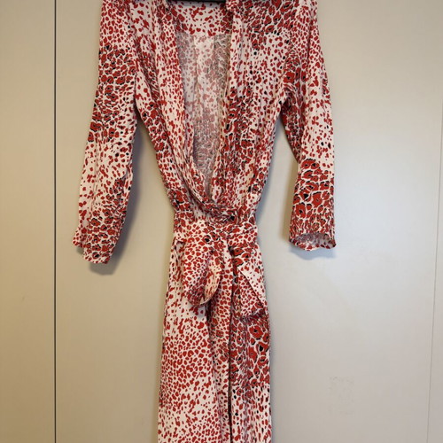 BSB Collection dress with red and white animal print, like new, size 40