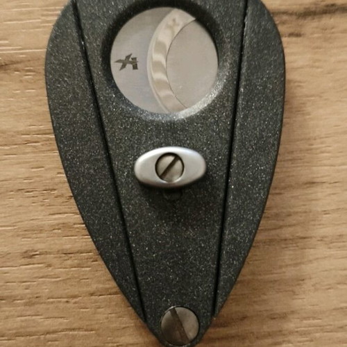 Xikar Cigar Cutter like new
