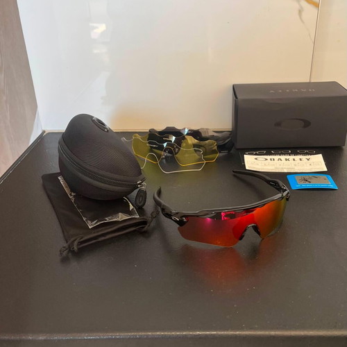 Oakley Radar EV Sunglasses new, full set with 4 lenses
