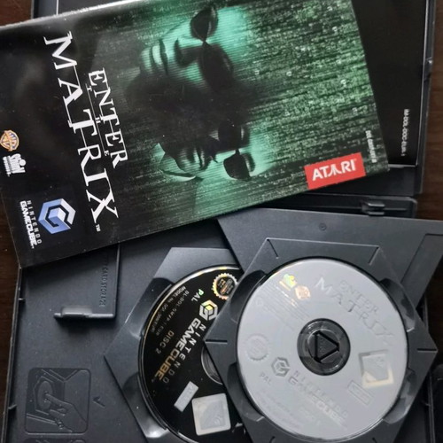 Nintendo GameCube Enter the Matrix game used, complete