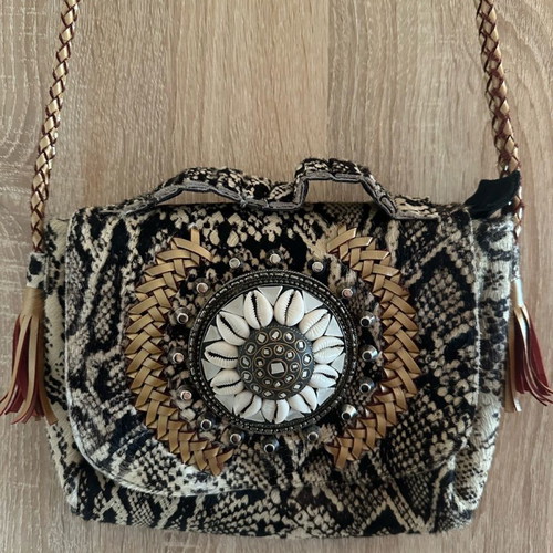 Boho shoulder bag animal print snake leather like new