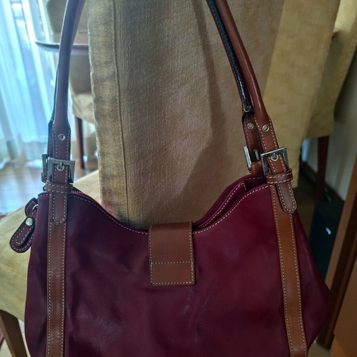 Barbara Milano leather women's handbag like new, burgundy red