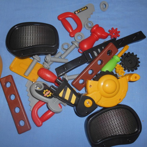 Tool Case Bus with Tools used