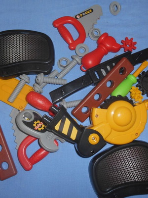 Tool Case Bus with Tools used