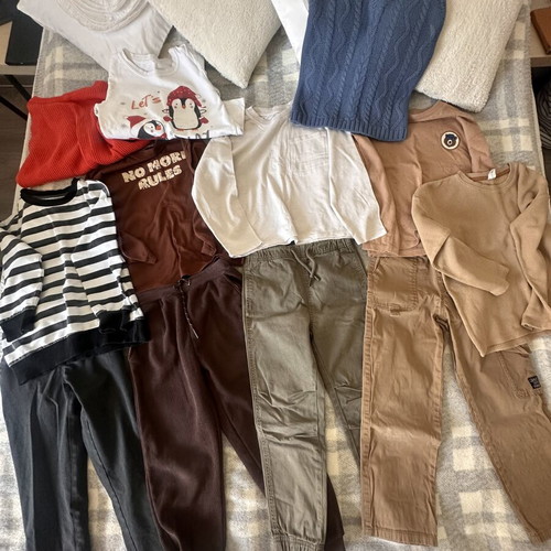 Boys Autumn Clothing Bundle used, size 128, colorful Sinsay set