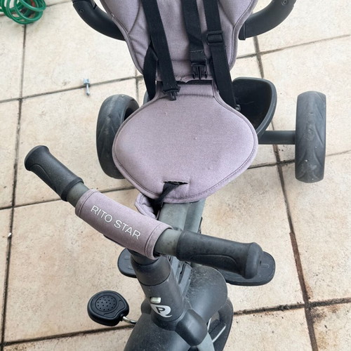 Q Play Rito Eva Star S380-11 tricycle with parent handle like new, black