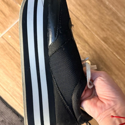Bershka platform shoes athletic size 38 like new black white