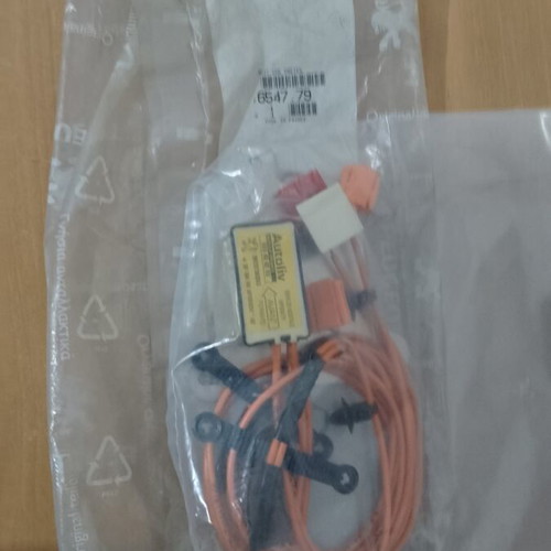 Peugeot 106 S2 Seat Belt Control Unit new, genuine 6547.79
