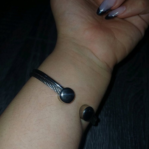 Women's silver bracelet like new with blue beads
