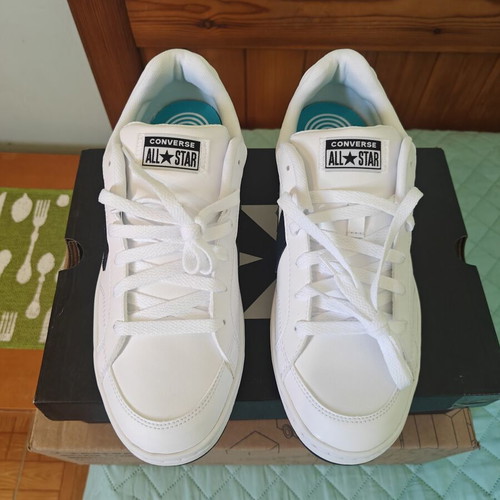 Converse Pro Blaze V2 sneakers new, size 43, white and black