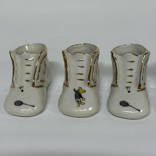 Vintage porcelain decorative shoes set of 6 like new