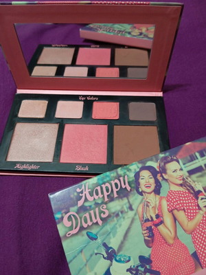 Radiant eyeshadow and blush palette like new