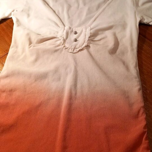 Two-tone top blouse