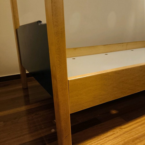 Wooden bunk bed used with double layout and durability